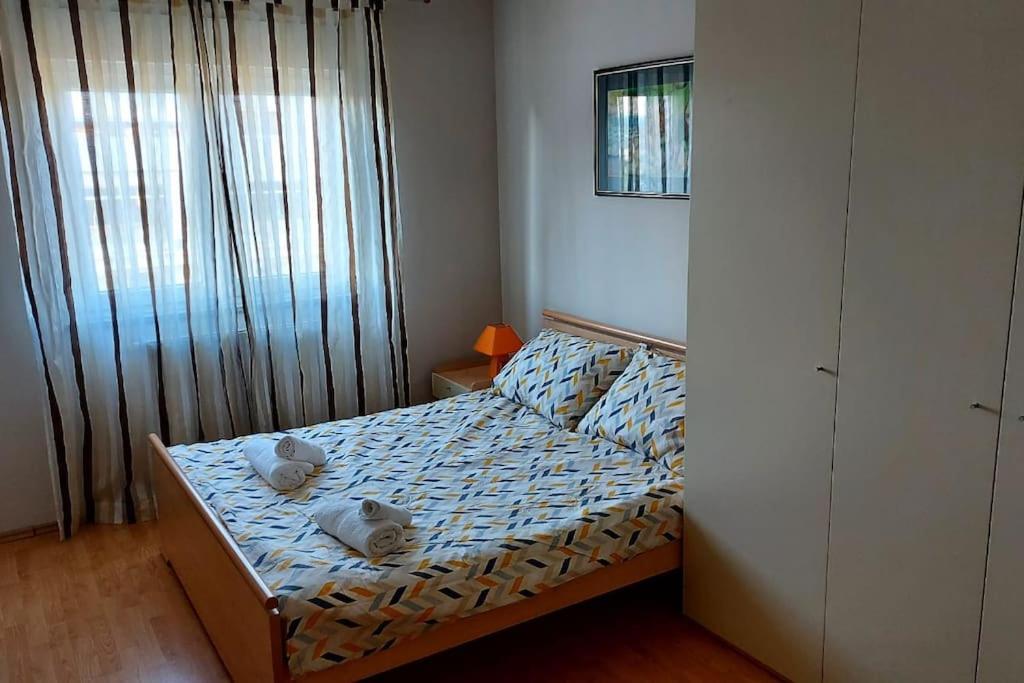 Apartman Ana Pula - Calm, Free Parking, Close To Center Dış mekan fotoğraf